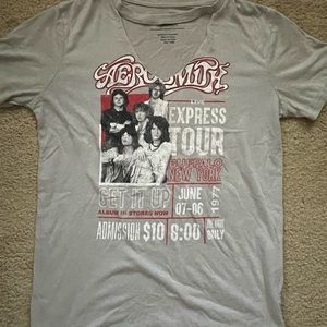 Large AeroSmith band tee